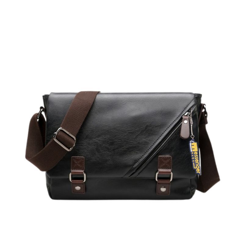 Small-Classic-Messenger-Bag-front-view