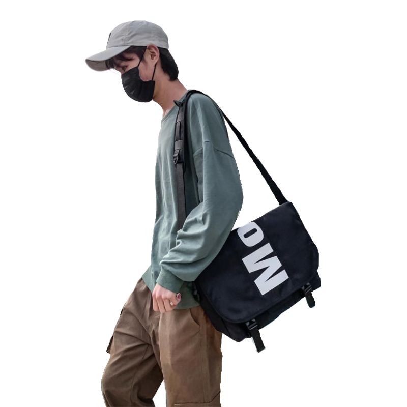 Stylish-Men_s-Messenger-Bag-wear-by-model